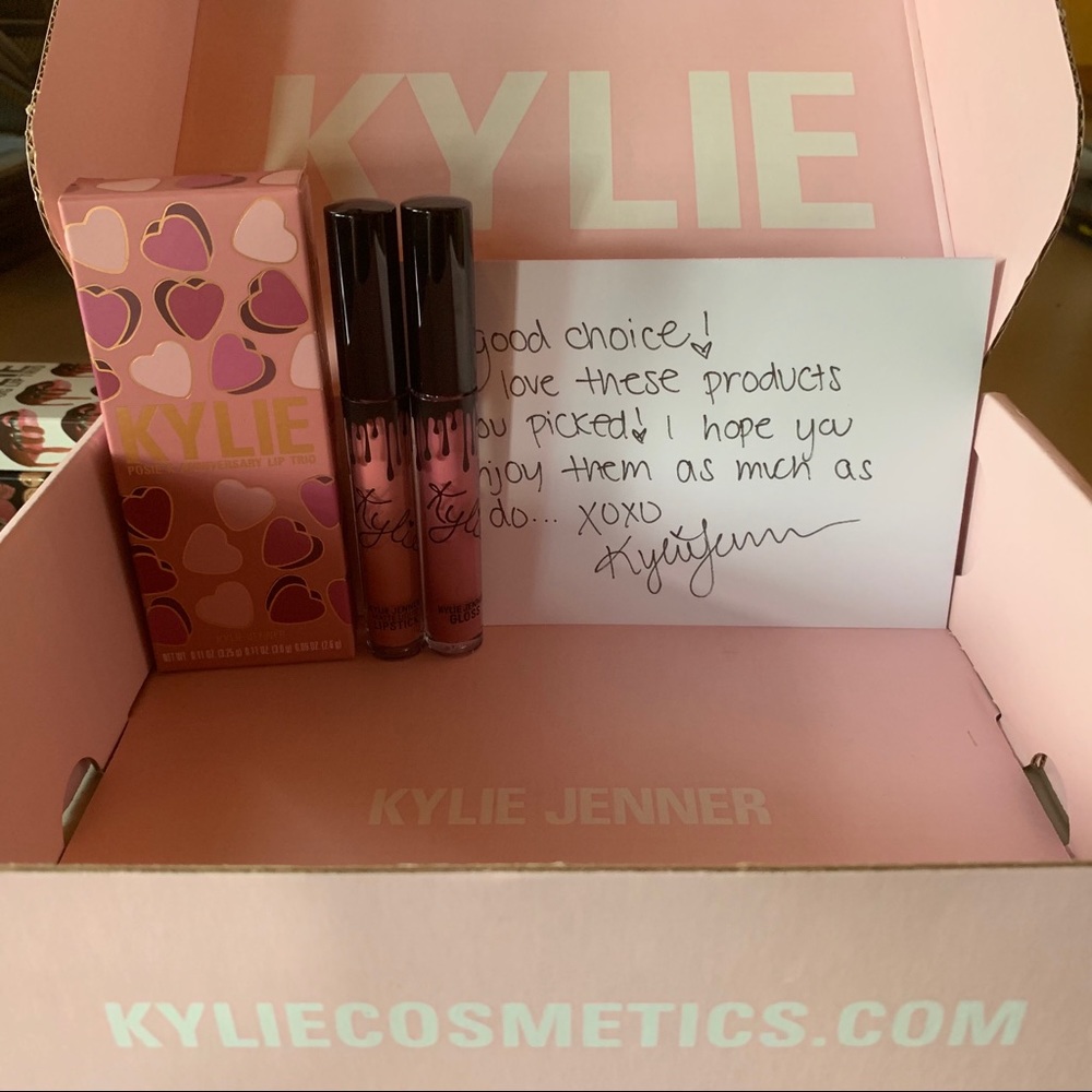 2/3 Kylie Cosmetics Posie K Trio Bundle - Picture 3 of 7